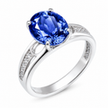 Cornflower Oval Sapphire Ring — Ministry of Gems