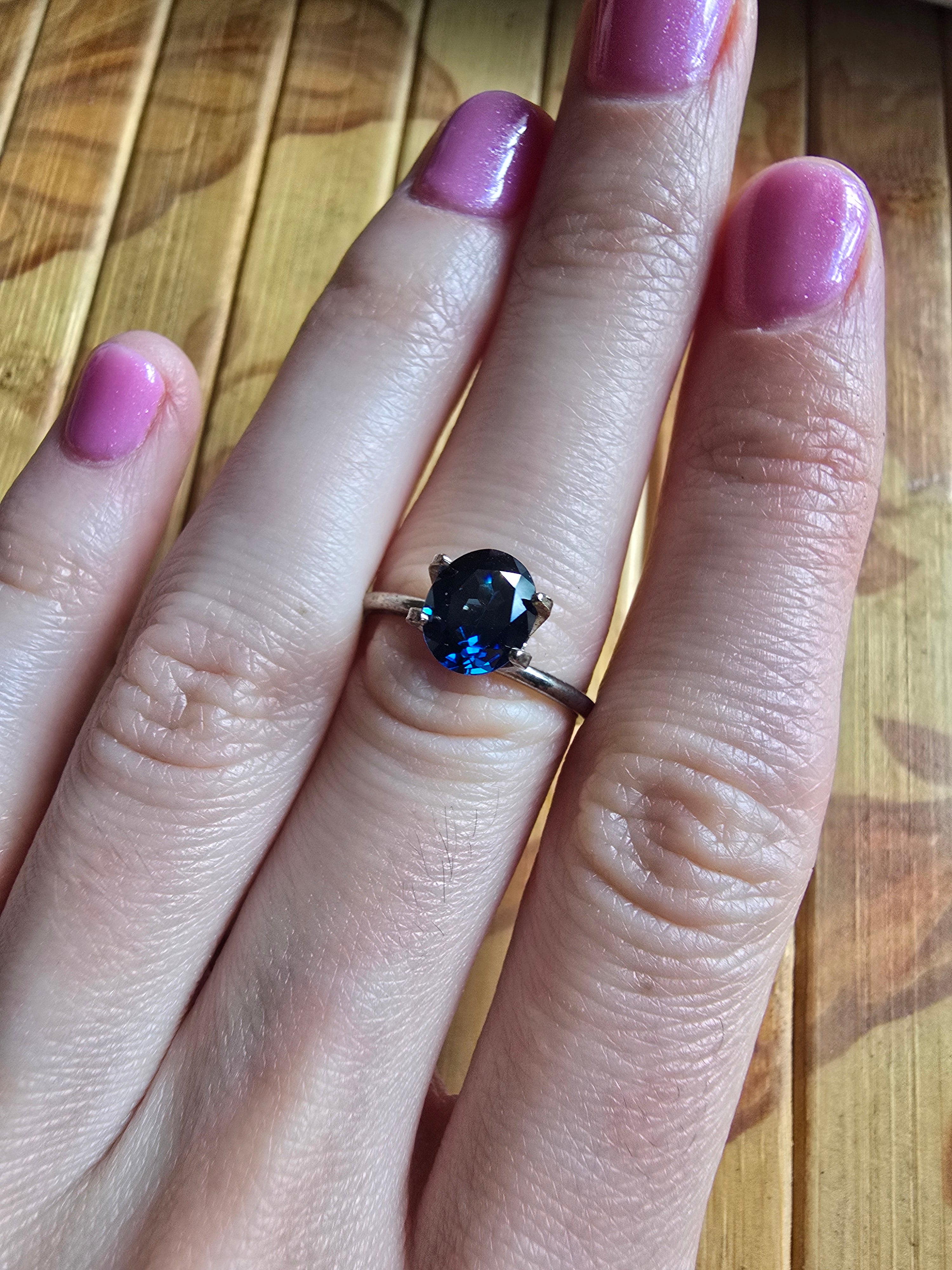 Blue Australian Sapphire 1.31ct Oval — Ministry of Gems