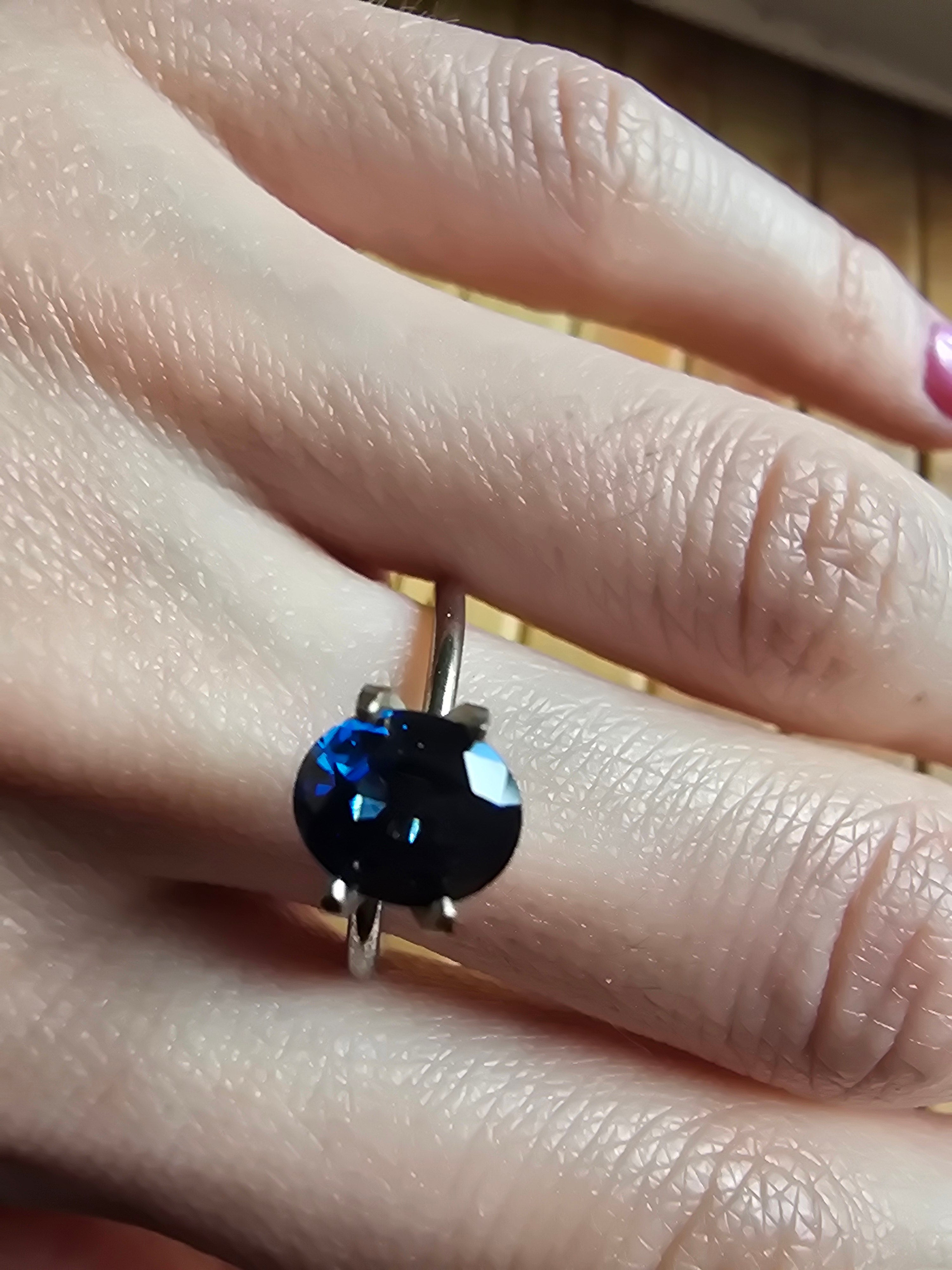 Blue Australian Sapphire 1.31ct Oval — Ministry of Gems
