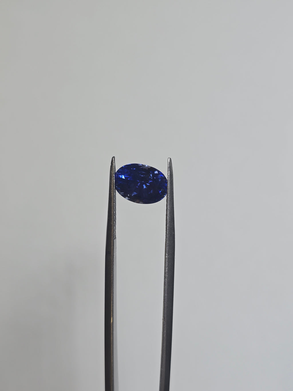 Royal Blue Ceylon Sapphire 3.24ct Oval — Unheated — Ministry of Gems