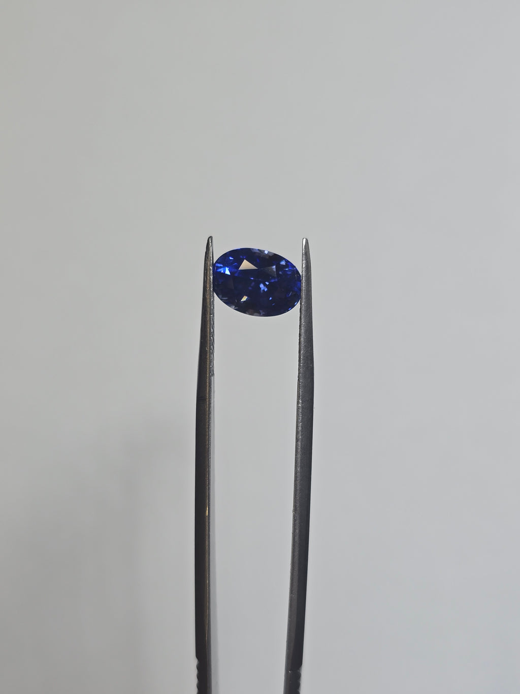 Royal Blue Ceylon Sapphire 3.24ct Oval — Unheated — Ministry of Gems