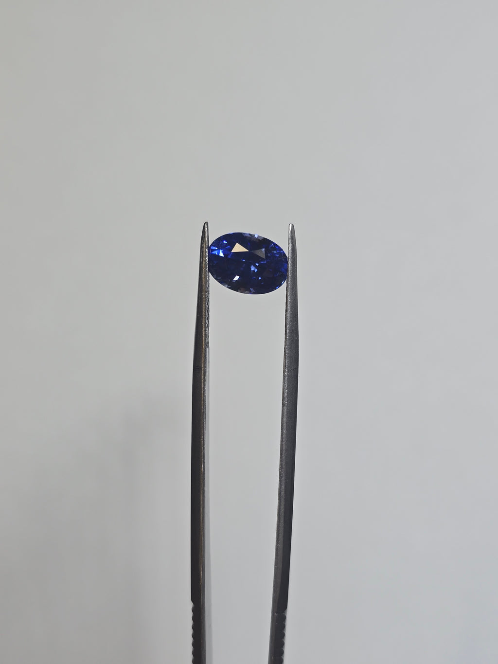 Royal Blue Ceylon Sapphire 3.24ct Oval — Unheated — Ministry of Gems