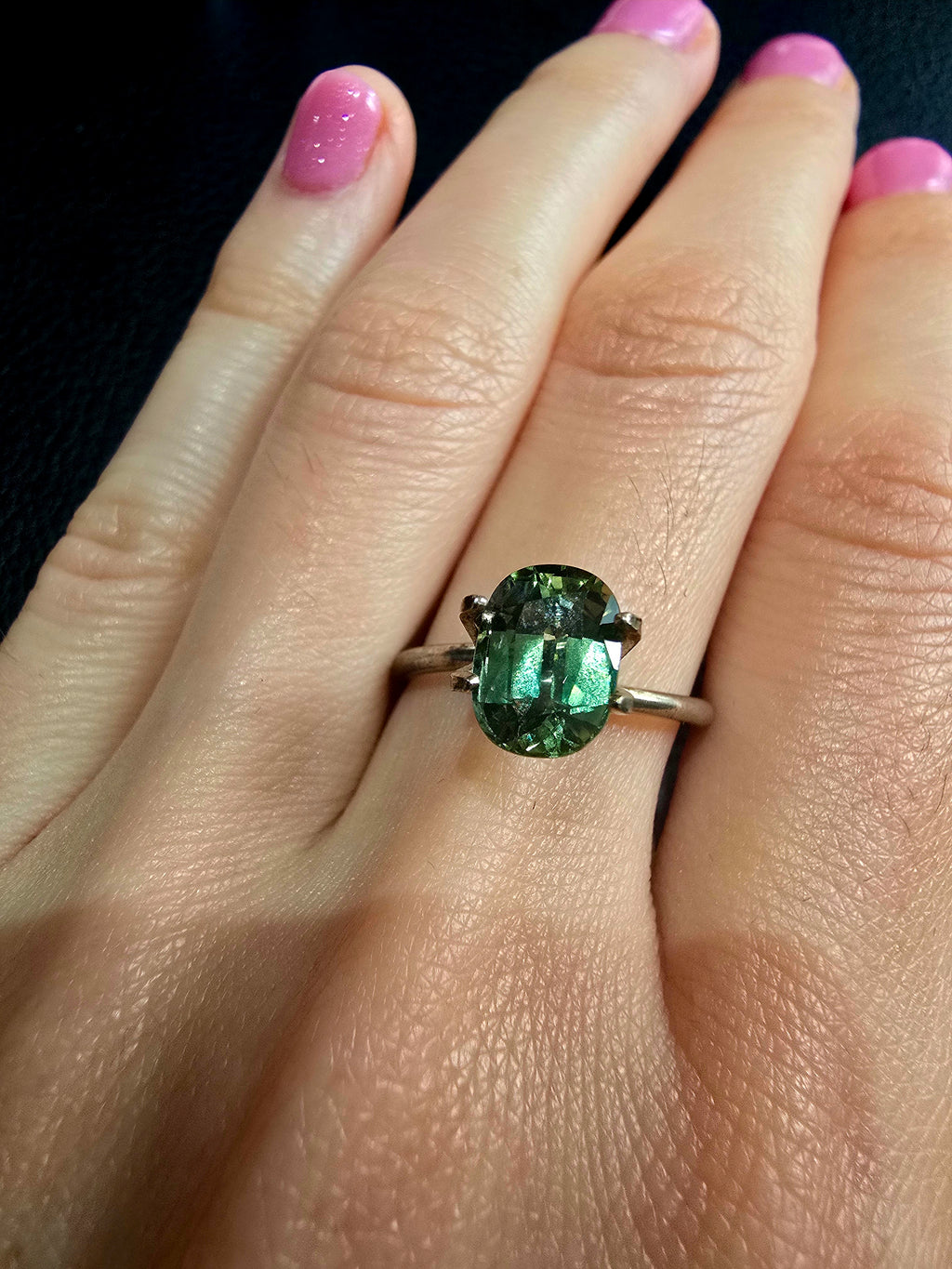 Green-Yellow Parti Australian Sapphire 2.19ct Cushion — Ministry of Gems