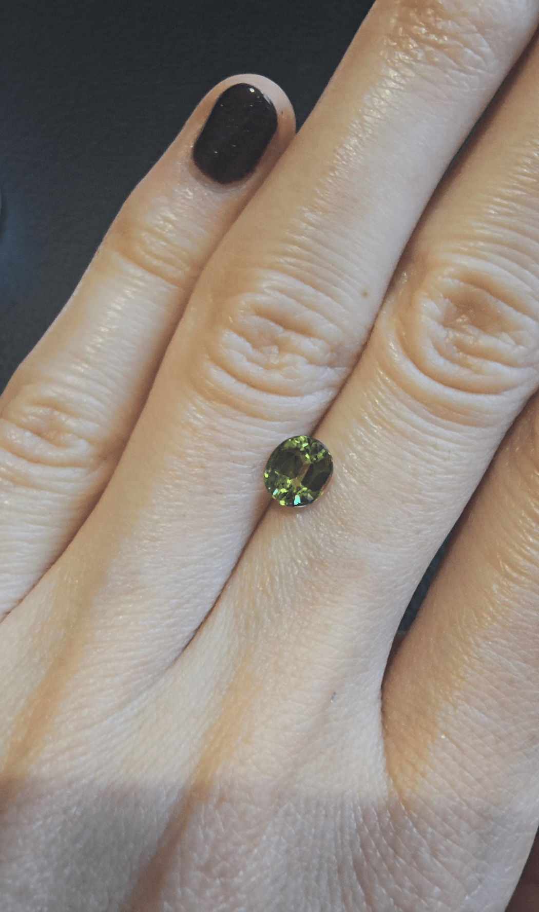 Australian Green Oval Sapphire 1.23ct - Ministry of Gems®GemsMinistry of Gems®