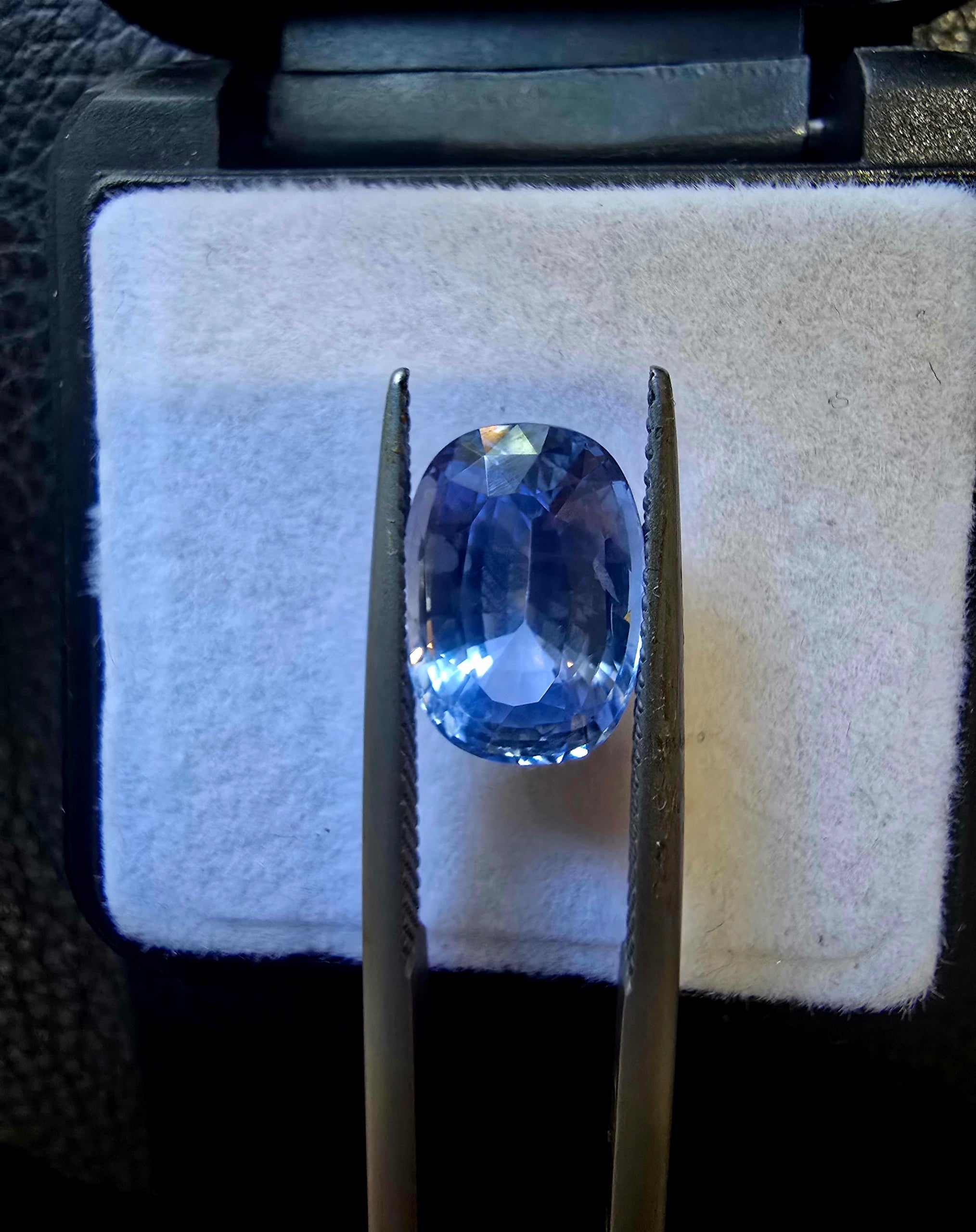 Ceylon Blue Sapphire 5.43 cts — Ministry of Gems