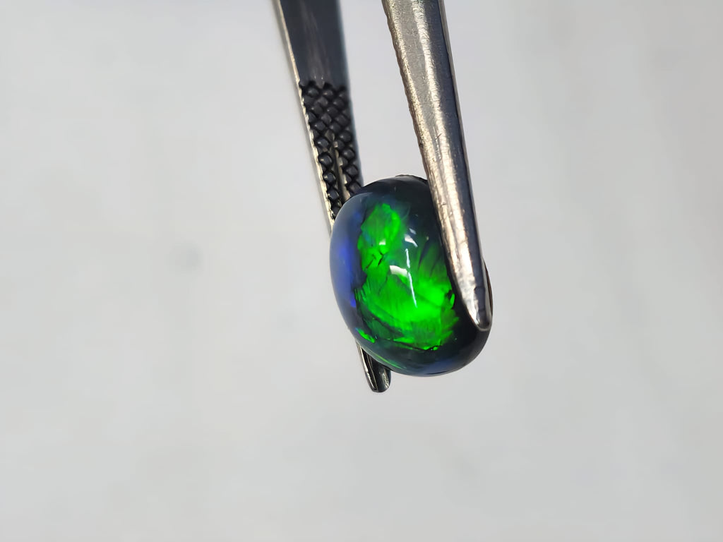 Australian Black Opal (Solid) 1.83 cts — Ministry of Gems
