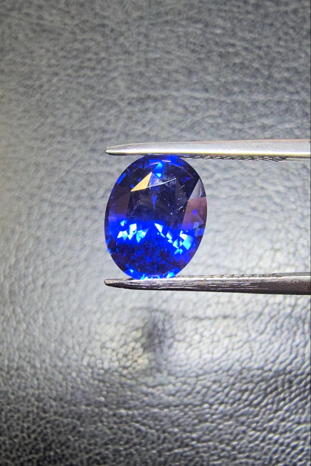 Ceylon Blue Sapphire Unheated 4.55 cts — Ministry of Gems