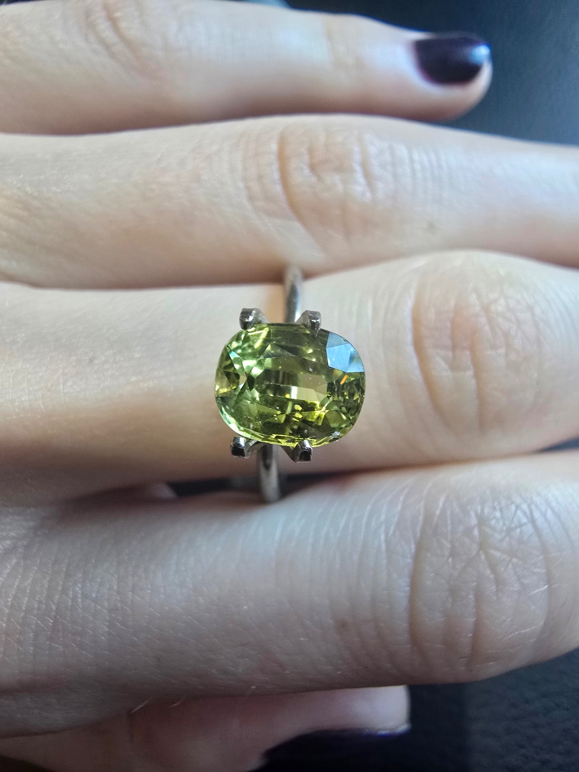 Australian Sapphire 2.01 cts — Ministry of Gems