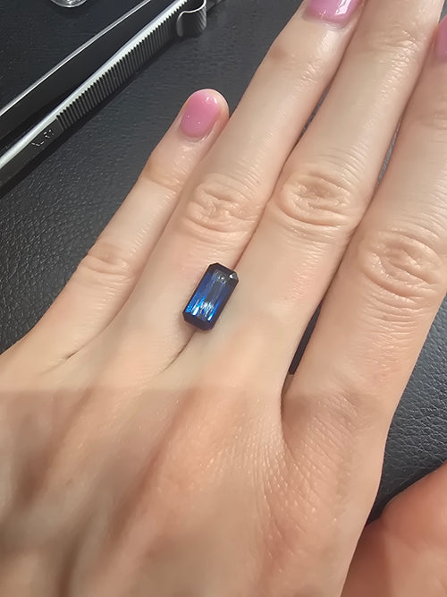 Australian Blue Sapphire 3.06 cts — Ministry of Gems