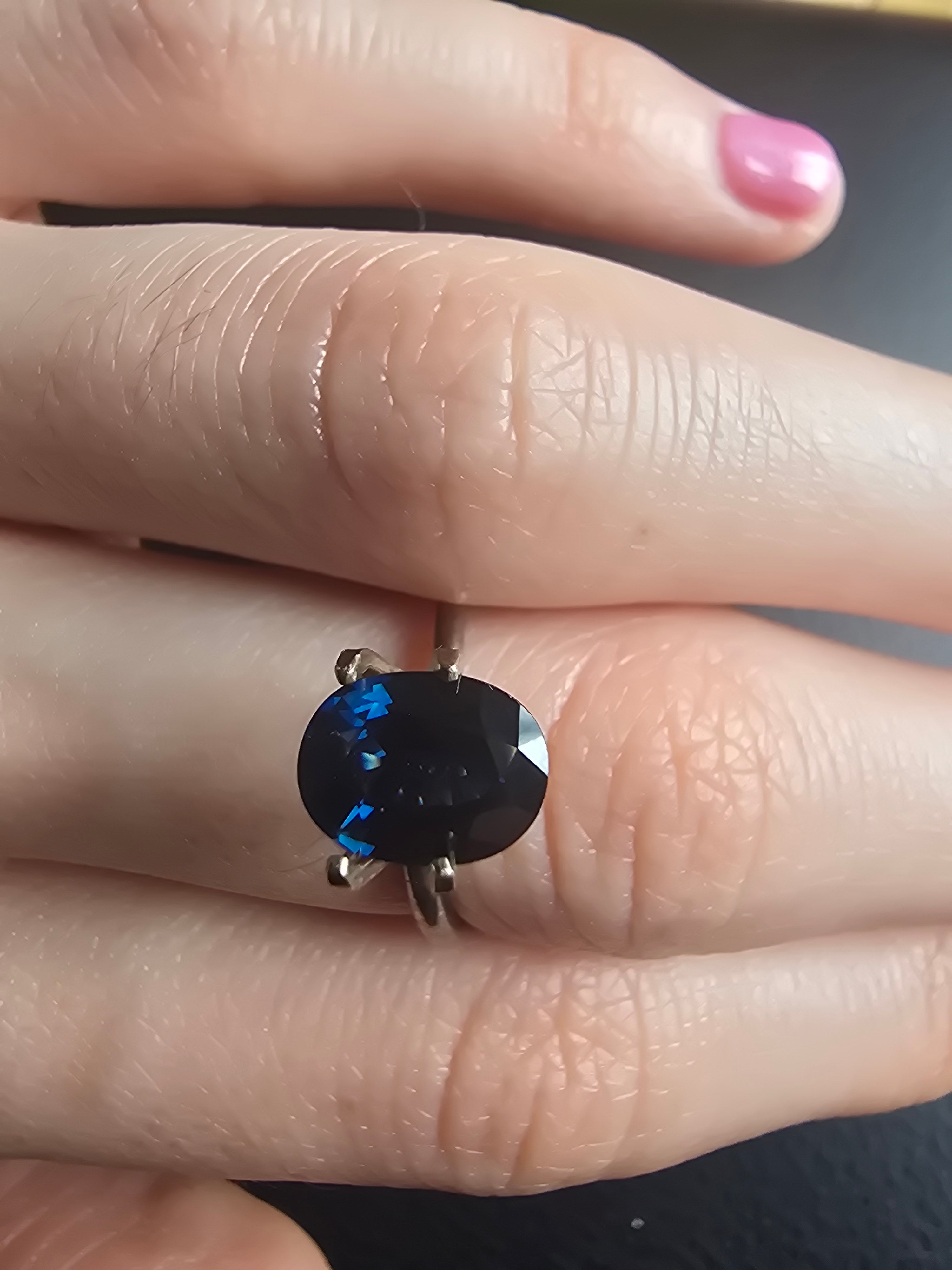 Blue Australian Sapphire 1.97ct Oval