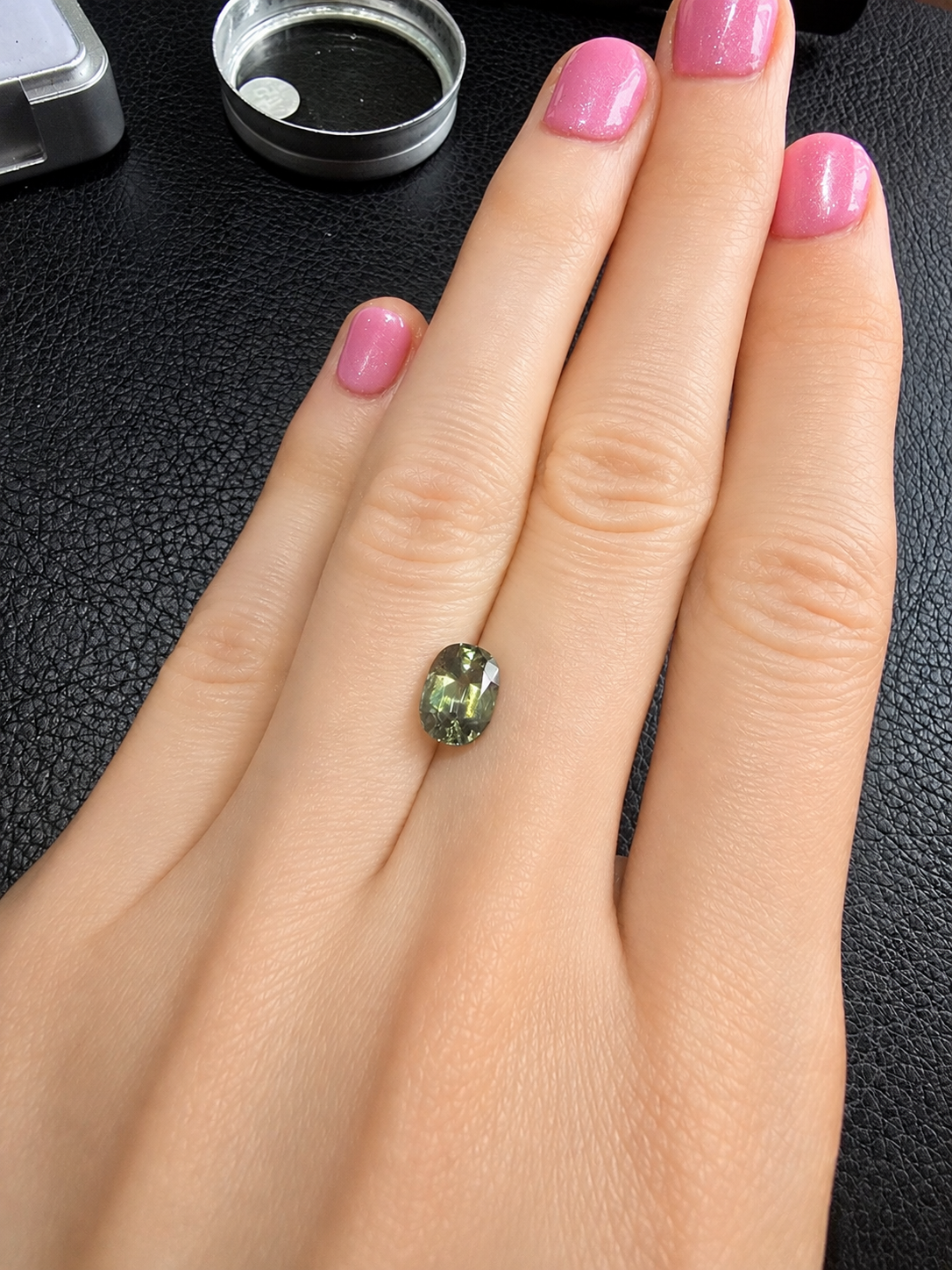 Green-Yellow Parti Australian Sapphire 2.19ct Cushion
