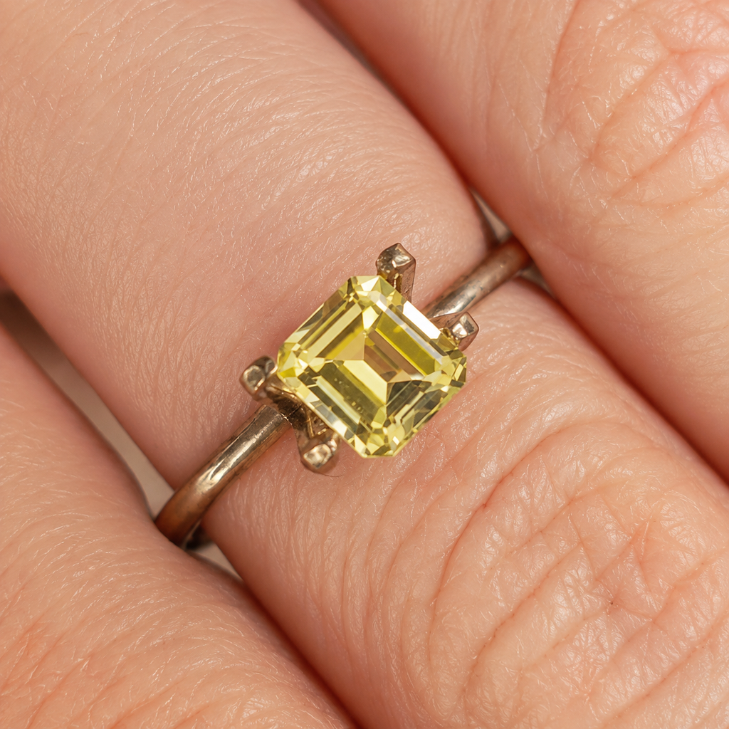 Yellowish Parti Australian Sapphire 1.47ct