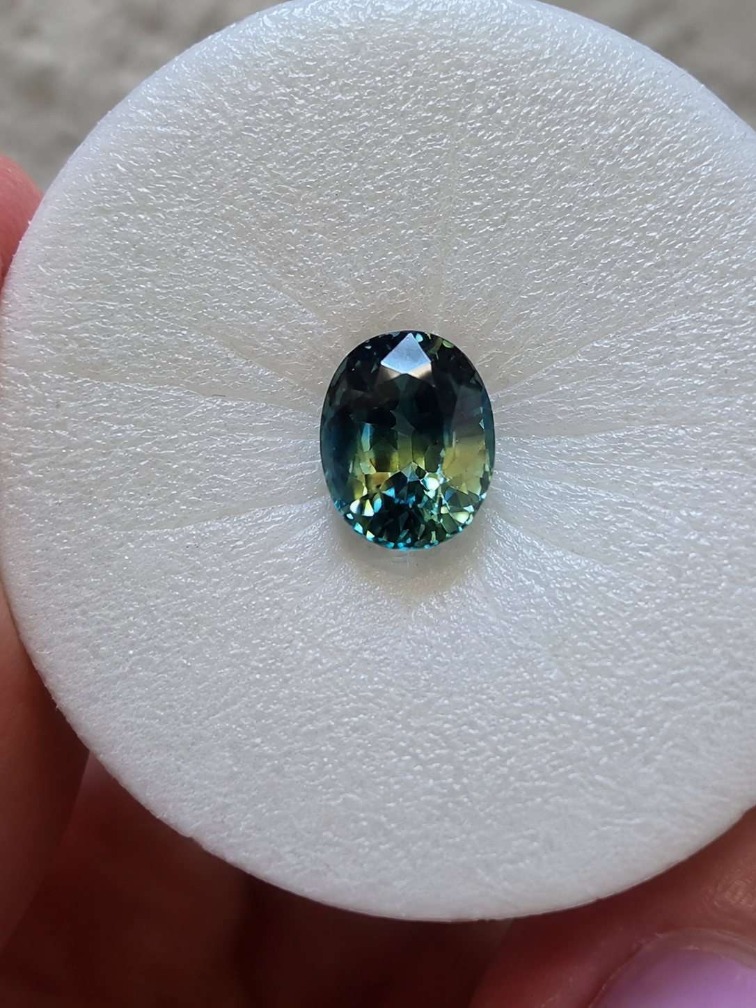 Yellow-Blue Parti Australian Sapphire 1.52ct Oval