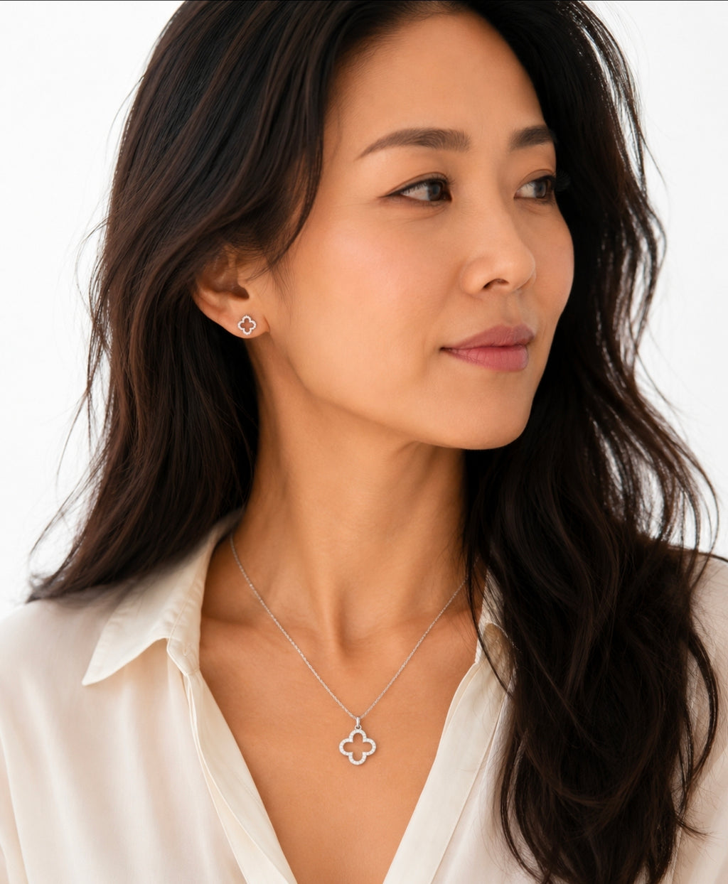Clover — Diamond Quatrefoil Pendant — Ministry of Gems